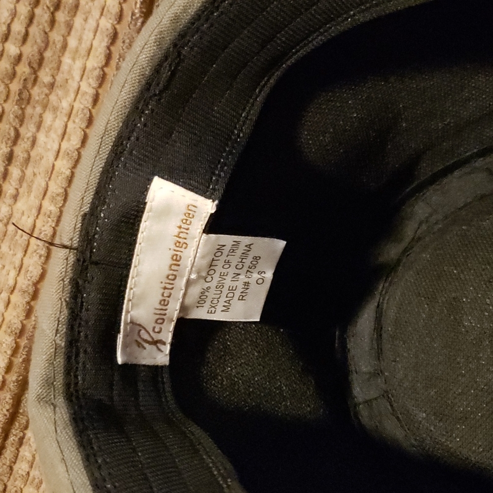 Hat - Picture 2 of 4